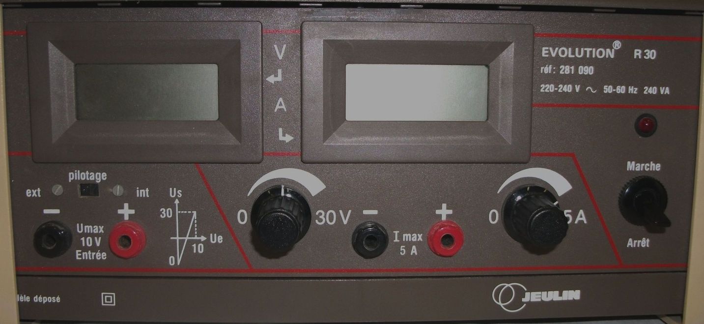 Générateur variable 0-30 V